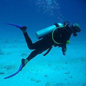 Learning to Scuba Dive #sea #padi