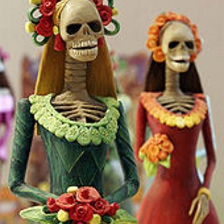 BucketList + Attend A Day Of The Dead Festival