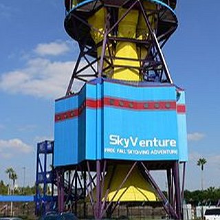 BucketList + Go Indoor Skydiving With Kirsty White!