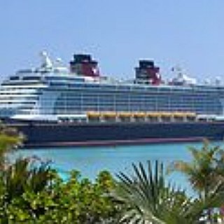 BucketList + Watch My Favorite Disney Movie On Deck Of Disney Cruise