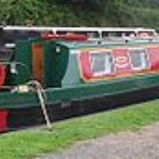 BucketList + Hire A Canal Boat And Cruise The Norfolk Broads Uk