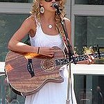 BucketList + Go To A Taylor Swift ... = ✓