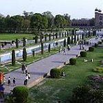 BucketList + Vist All Seven Wonders Of ... = ✓