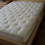 BucketList + Jump On The Beds In ... = ✓