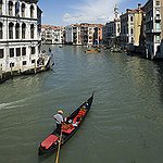 BucketList + Ride On Gondola In Venice = ✓