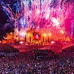 BucketList + Buy Tickets To A Tomorrowland ... = ✓