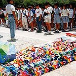 BucketList + Fold 1,000 Origami Cranes = ✓