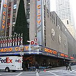BucketList + Ice Skate At The Rockefeller ... = ✓