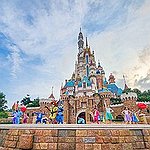 BucketList + Go To Hong Kong Disney ... = ✓