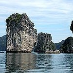 BucketList + Drift Through Ha Long Bay, ... = ✓