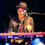BucketList + See Bruno Mars Live = ✓