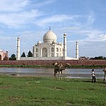 BucketList + Vist The Taj Mahal = ✓