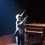 BucketList + Attend Either A Bette Midler ... = ✓