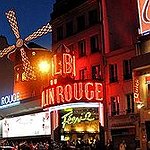 BucketList + Visit Moulin Rouge In Paris = ✓