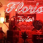 BucketList + Discover London's Neon Paradise = ✓