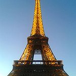 BucketList + Visit Eiffel Tower In France = ✓