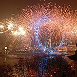BucketList + Kiss Under Fireworks. = ✓