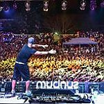BucketList + Attend Sunburn Festival = ✓