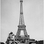 BucketList + Climb The Eiffel Tower And ... = ✓