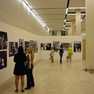 BucketList + Visit An Art Exhibition Per Month
