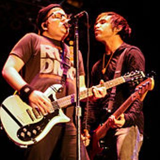 BucketList + See Fall Out Boy Play Live