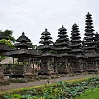 BucketList + Bali With Tiff!