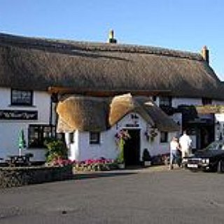 BucketList + Have A Beer In A Local Pub In Ireland 