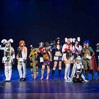BucketList + Do A Really Amazing Cosplay