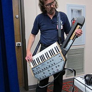 BucketList + Learn To Play The Keytar