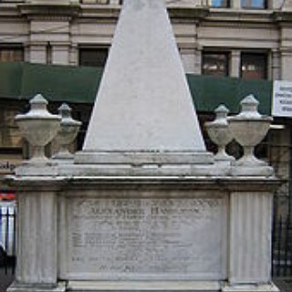 BucketList + Visit Alexander Hamilton's Grave