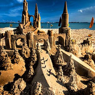 BucketList + Make A Sandcastle