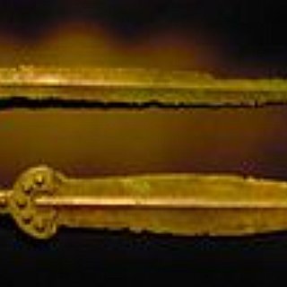 BucketList + Learn How To Sword Fight