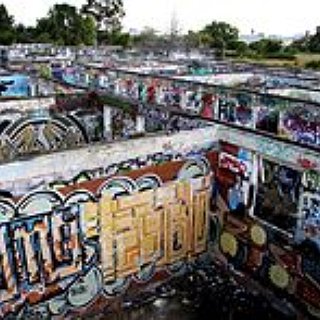 BucketList + Do Graffiti