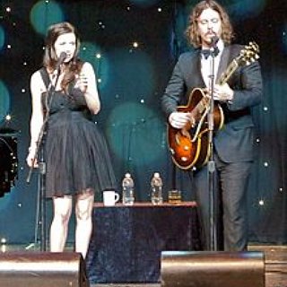 BucketList + See Joy Williams Live