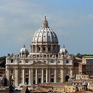 BucketList + Go To The Top Of St-Peter's Basilica