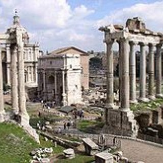 BucketList + Visit The Ancient Ruins Of Rome