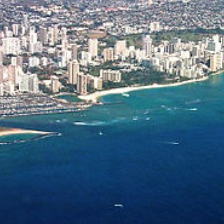 BucketList + Visit Waikiki Beach, Oahu, Hawaii