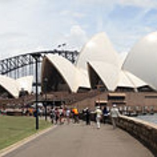 BucketList + See An Opera At The Sydney Opera House