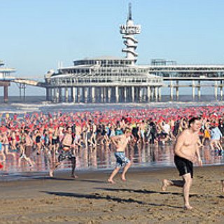 BucketList + Do The Polar Bear Plunge