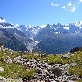 BucketList + Ski The Alps 