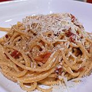 BucketList + Eat Spaghetti And Pizza...In Italy.