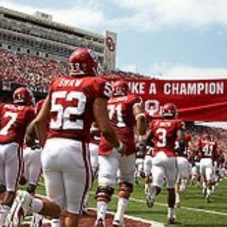 BucketList + Go To An Ou Football Game