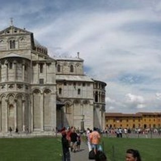 BucketList + "Hold Up" The Leaning Tower Of Pisa