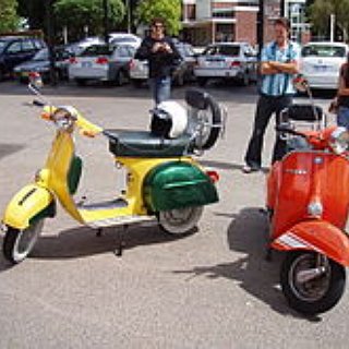 BucketList + I Want To Ride A Vespa.