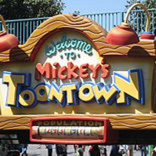 BucketList + Visit Disneyland And Surrounding Parks