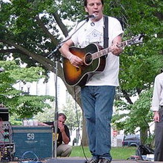 BucketList + See Steve Earle Play Live