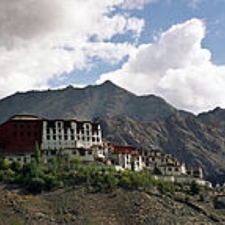 BucketList + Motorbike Ride To Ladakh