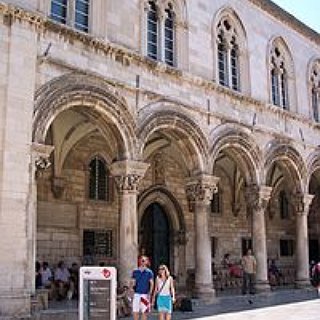 BucketList + Learn Croatian