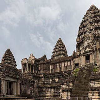 BucketList + Go To Cambodia And See Angkor Wat