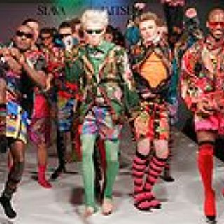 BucketList + Go To A Fahion Show In Milan